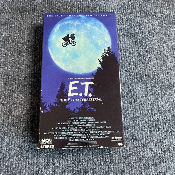 MCA Home Video Other - ET The Extra Terrestrial VHS 1988 MCA Home Video Green Flap 77012 Spielberg